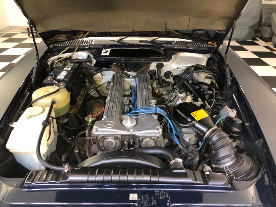 1982 Mercedes-Benz R107 SL-Class - Image 20 of 21