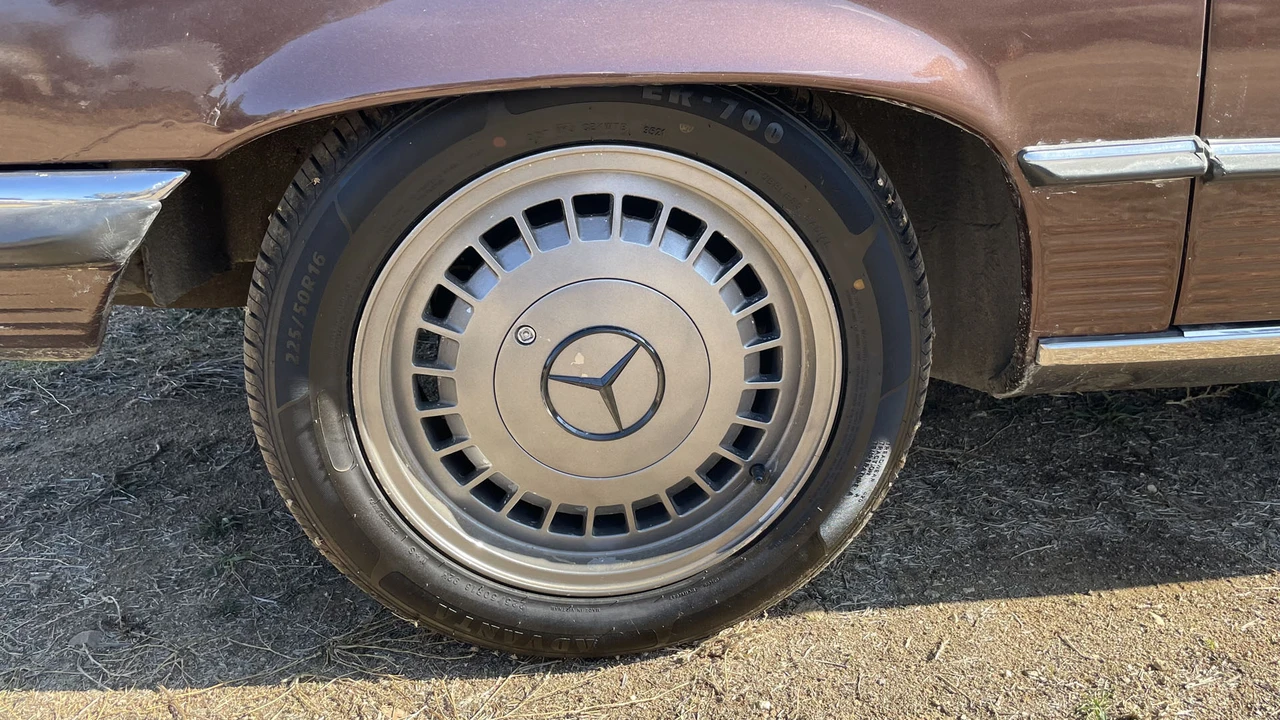 1982 Mercedes-Benz R107 SL-Class - Image 28 of 31