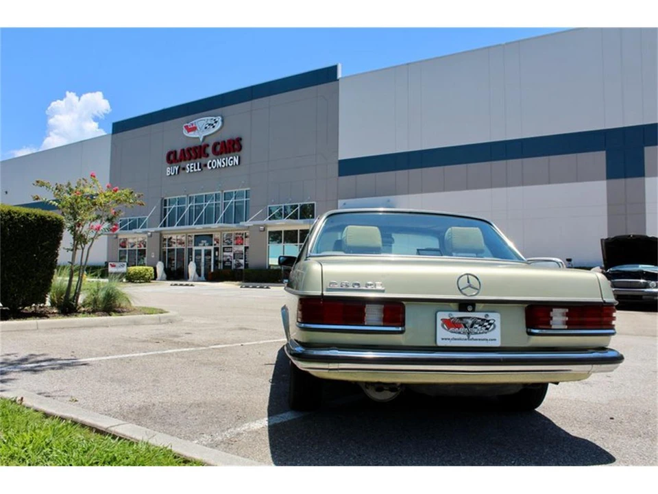 1982 Mercedes-Benz W123 Coupe (C123) - Image 10 of 31