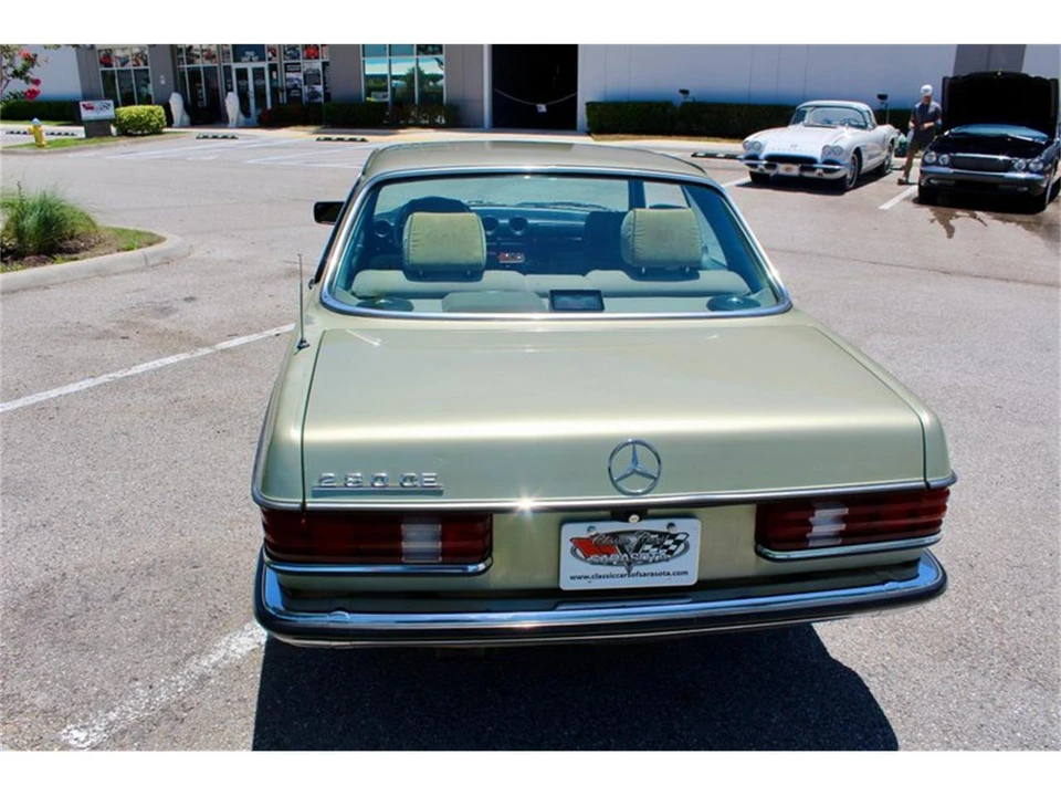 1982 Mercedes-Benz W123 Coupe (C123) - Image 26 of 31