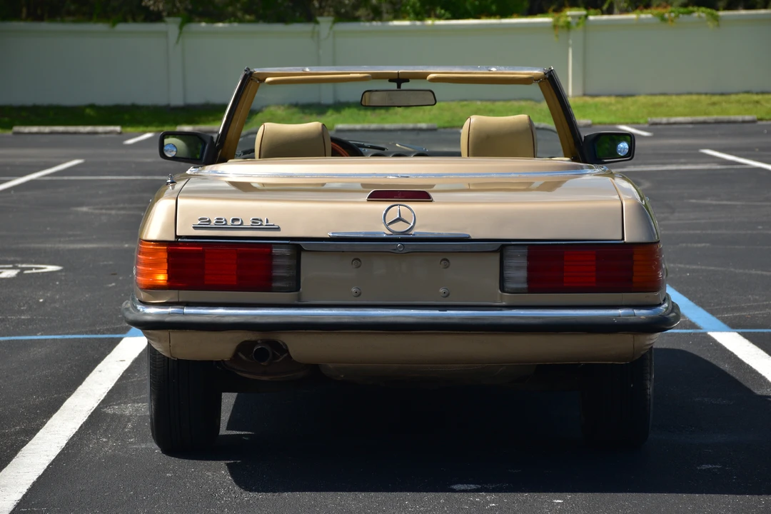 1982 Mercedes-Benz R107 SL-Class - Image 6 of 18