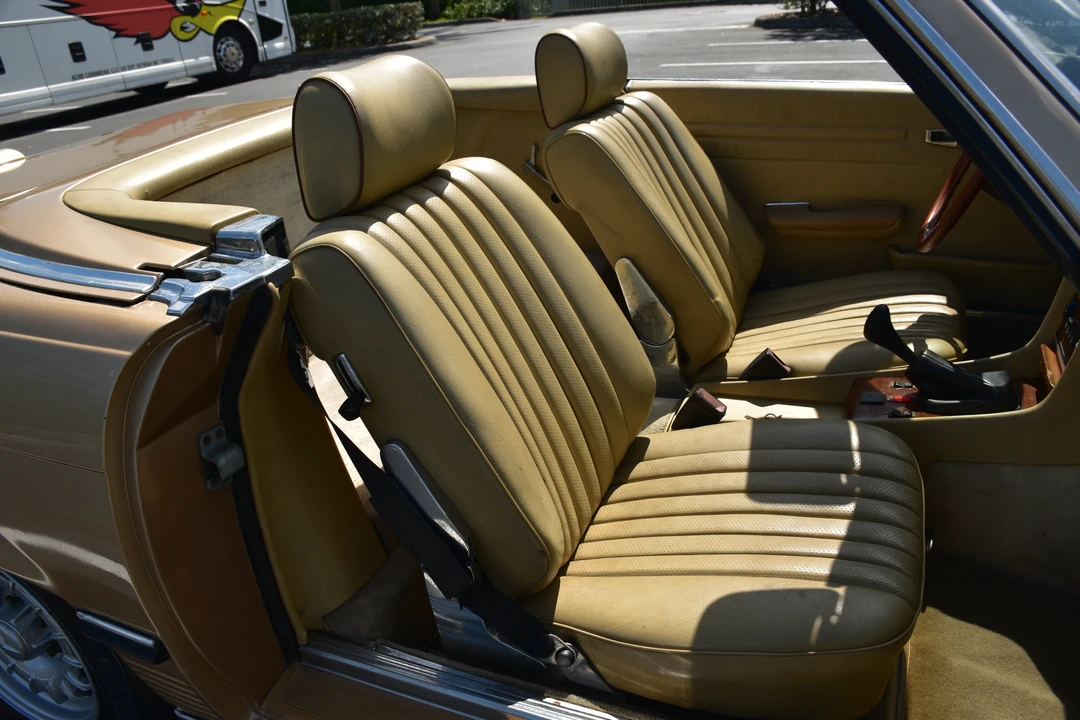 1982 Mercedes-Benz R107 SL-Class - Image 15 of 18