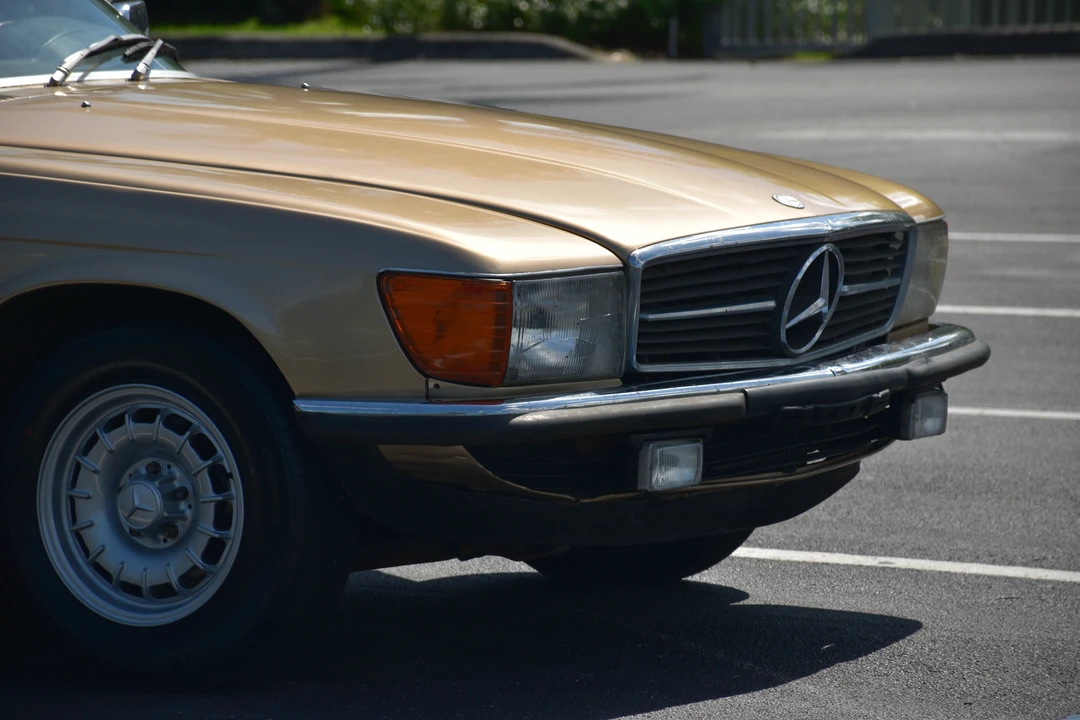 1982 Mercedes-Benz R107 SL-Class - Image 7 of 18