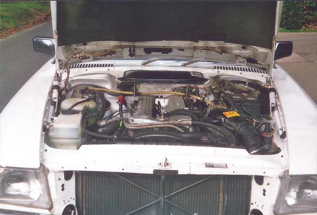1982 Mercedes-Benz R107 SL-Class - Image 3 of 3