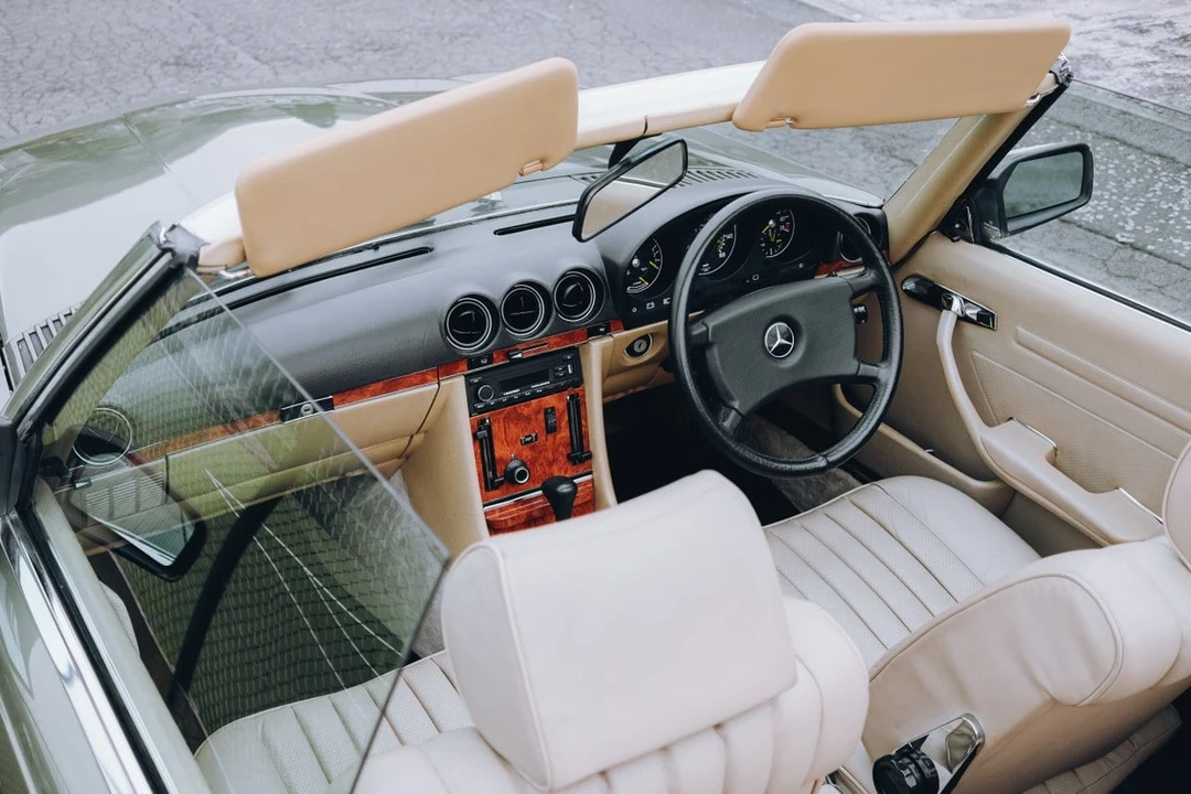 1982 Mercedes-Benz R107 SL-Class - Image 12 of 30