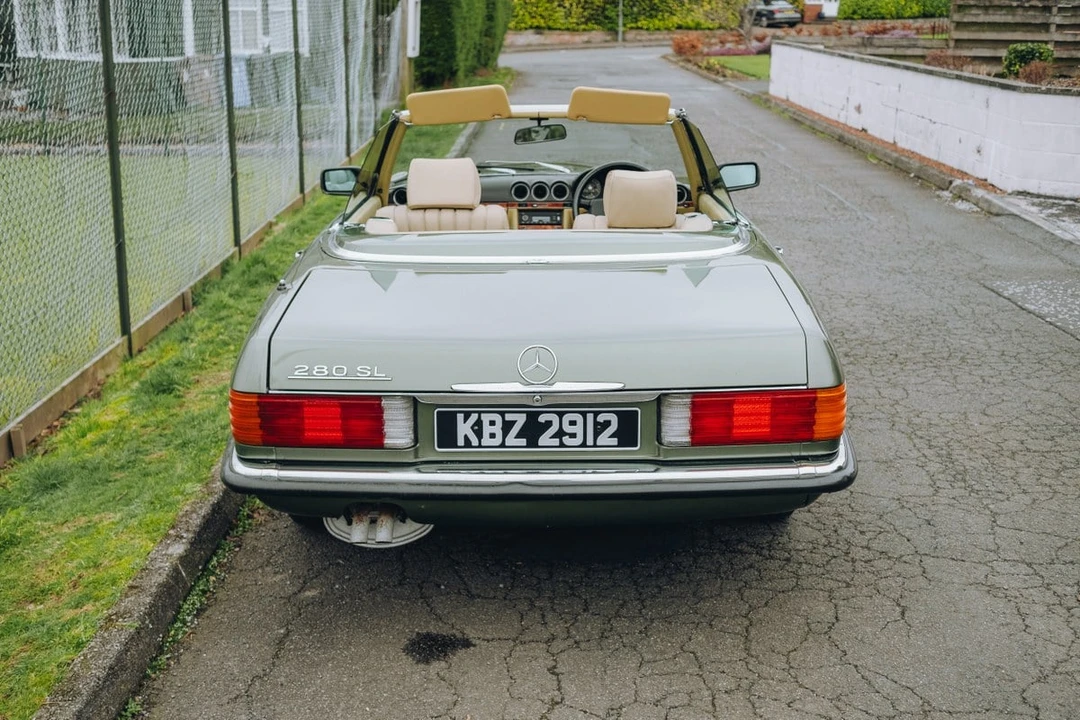 1982 Mercedes-Benz R107 SL-Class - Image 15 of 30