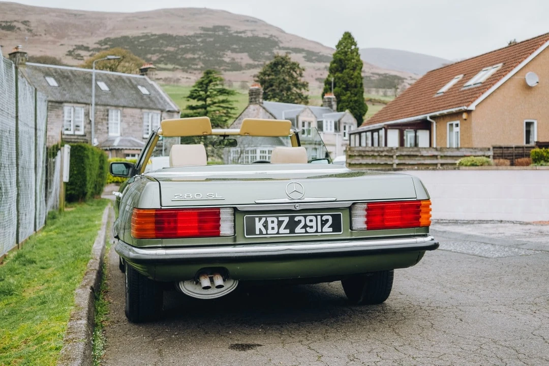 1982 Mercedes-Benz R107 SL-Class - Image 16 of 30