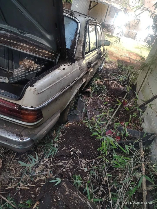 1982 Mercedes-Benz W123 Sedan - Image 5 of 6