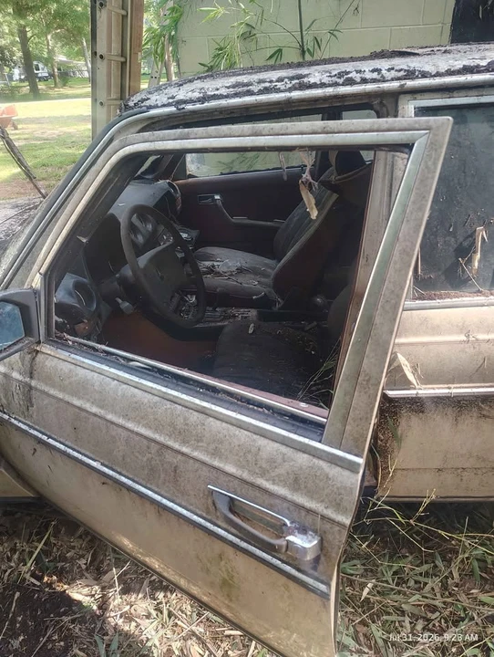 1982 Mercedes-Benz W123 Sedan - Image 4 of 6