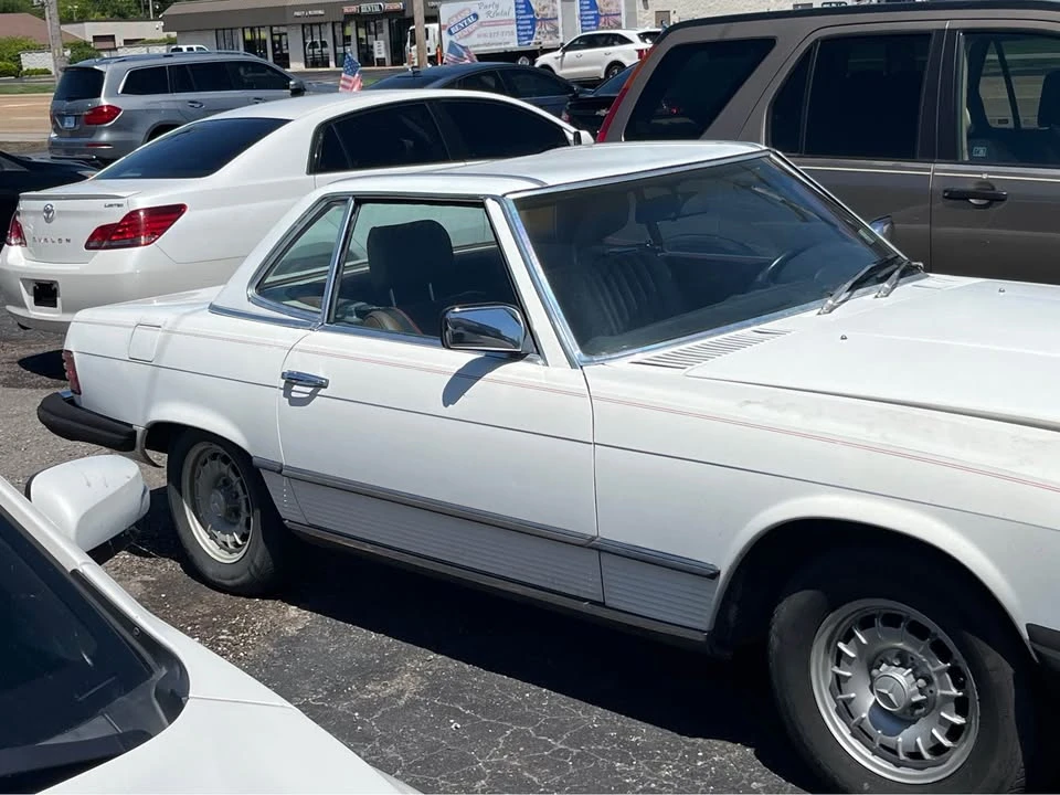 1982 Mercedes-Benz R107 SL-Class - Image 3 of 10