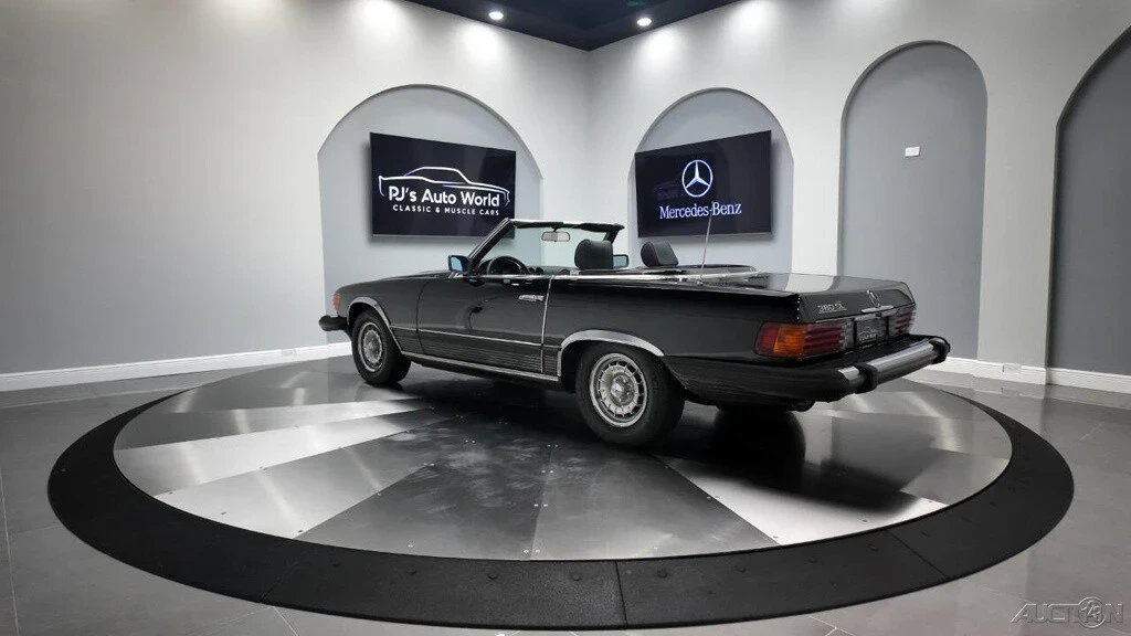 1982 Mercedes-Benz R107 SL-Class - Image 4 of 21
