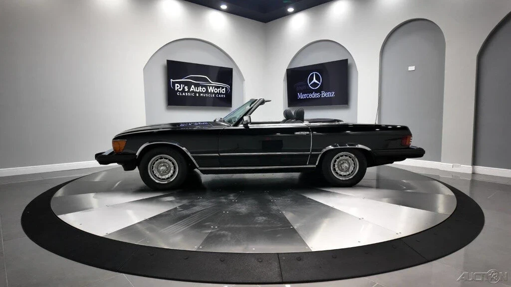 1982 Mercedes-Benz R107 SL-Class - Image 2 of 21