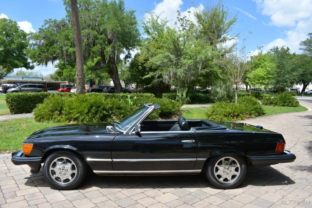 1982 Mercedes-Benz R107 SL-Class - Image 4 of 21