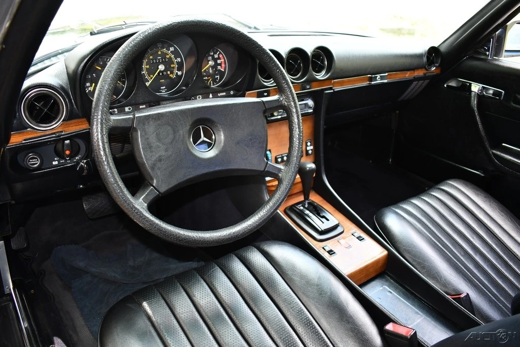 1982 Mercedes-Benz R107 SL-Class - Image 18 of 21