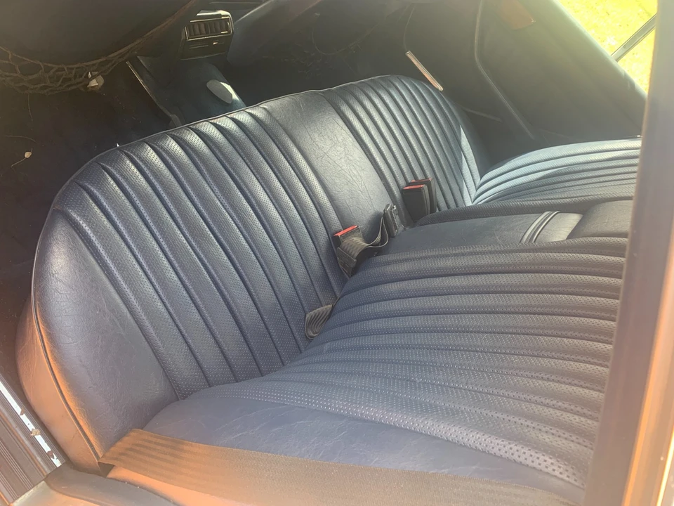 1982 Mercedes-Benz W126 S-Class Sedan - Image 14 of 19