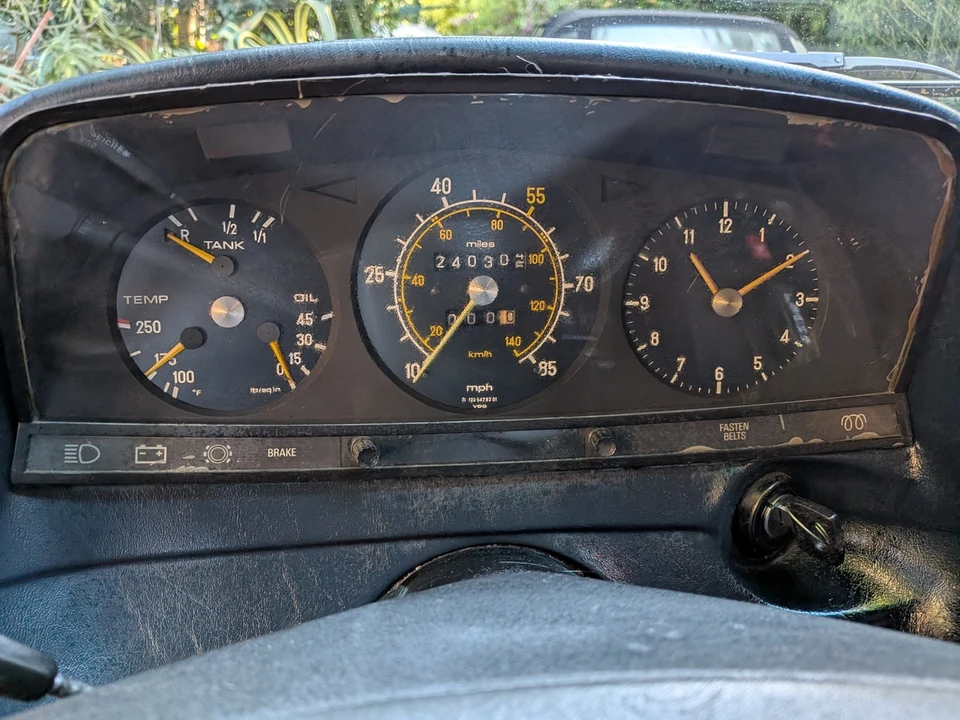 1982 Mercedes-Benz 190E - Image 19 of 31