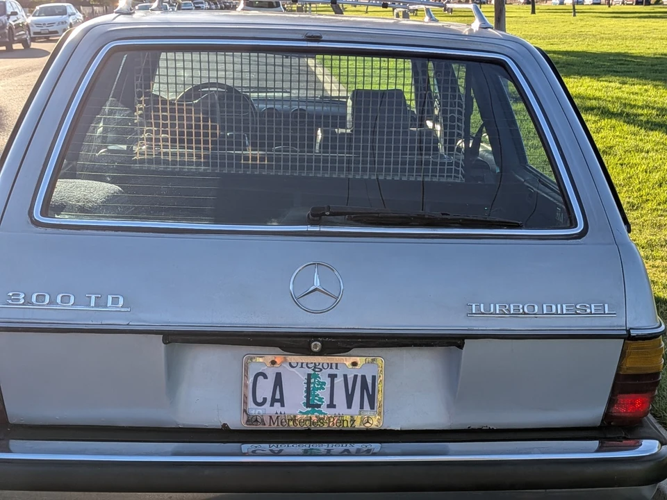 1982 Mercedes-Benz 190E - Image 5 of 31