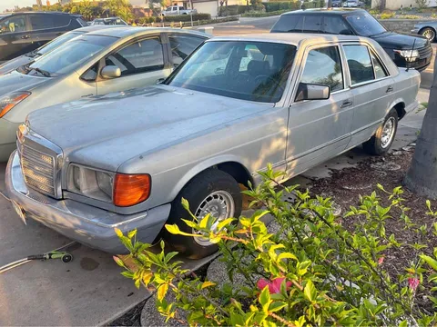 1982 Mercedes-Benz 300 SD Sedan