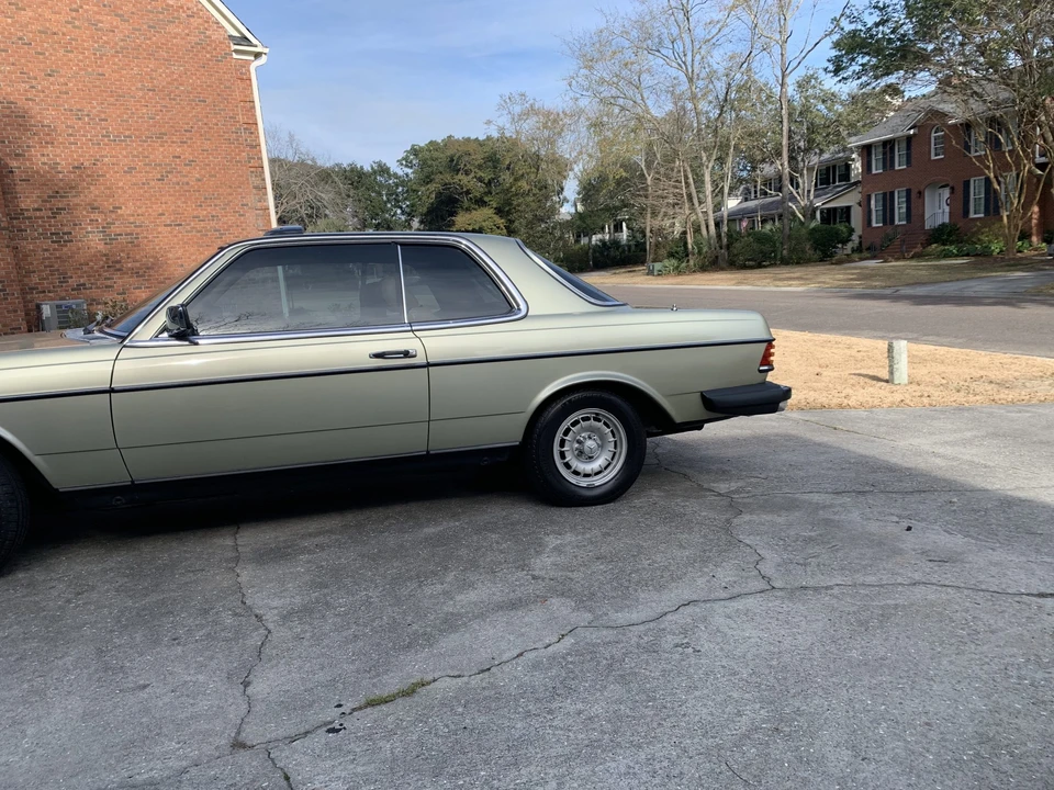 1982 Mercedes-Benz W123 Coupe (C123) - Image 28 of 31