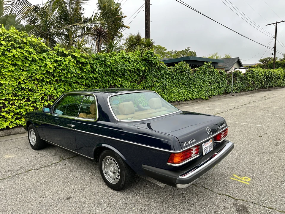 1982 Mercedes-Benz W123 Coupe (C123) - Image 17 of 31