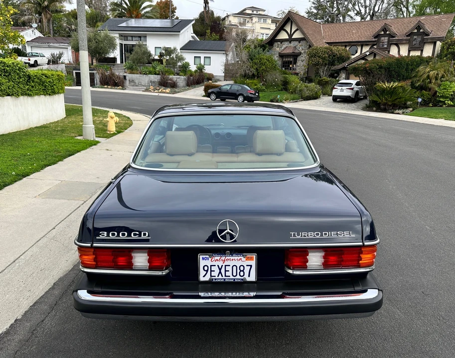 1982 Mercedes-Benz W123 Coupe (C123) - Image 13 of 31