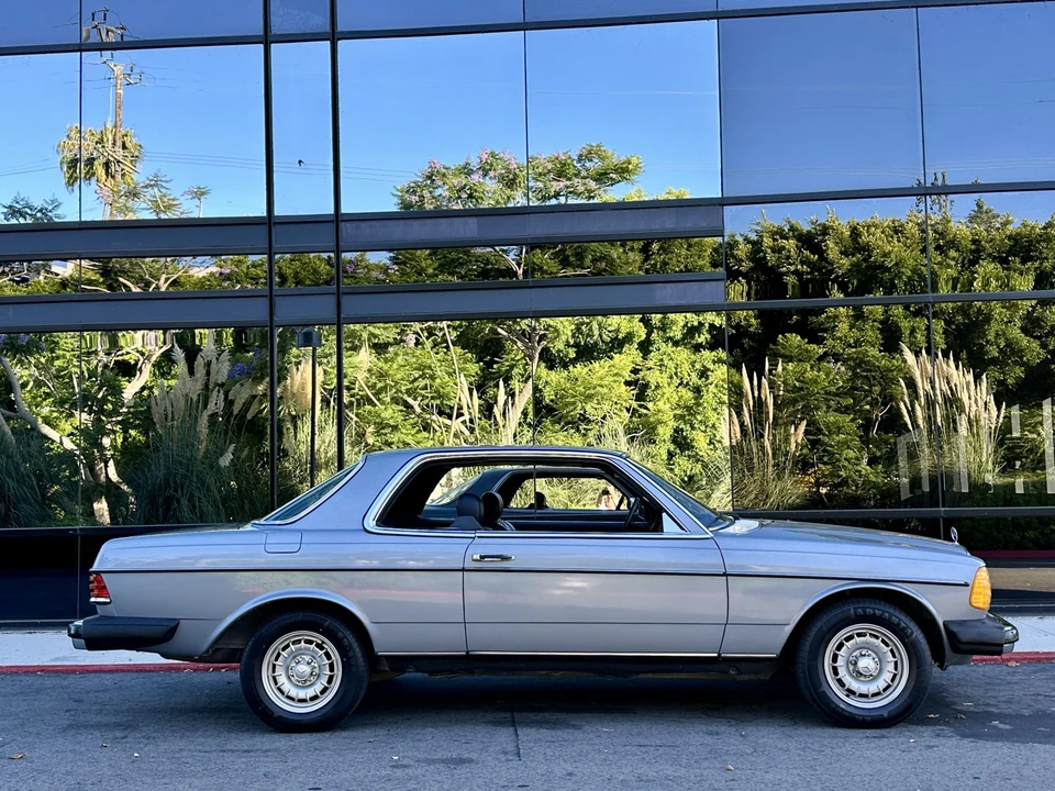 1982 Mercedes-Benz W123 Coupe (C123) - Image 29 of 31