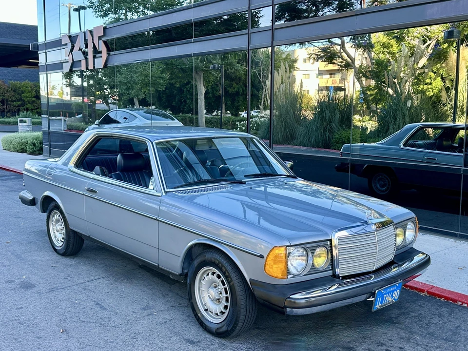 1982 Mercedes-Benz W123 Coupe (C123) - Image 30 of 31