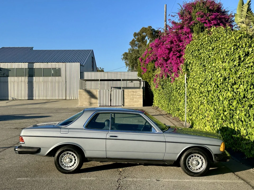 1982 Mercedes-Benz W123 Coupe (C123) - Image 15 of 31