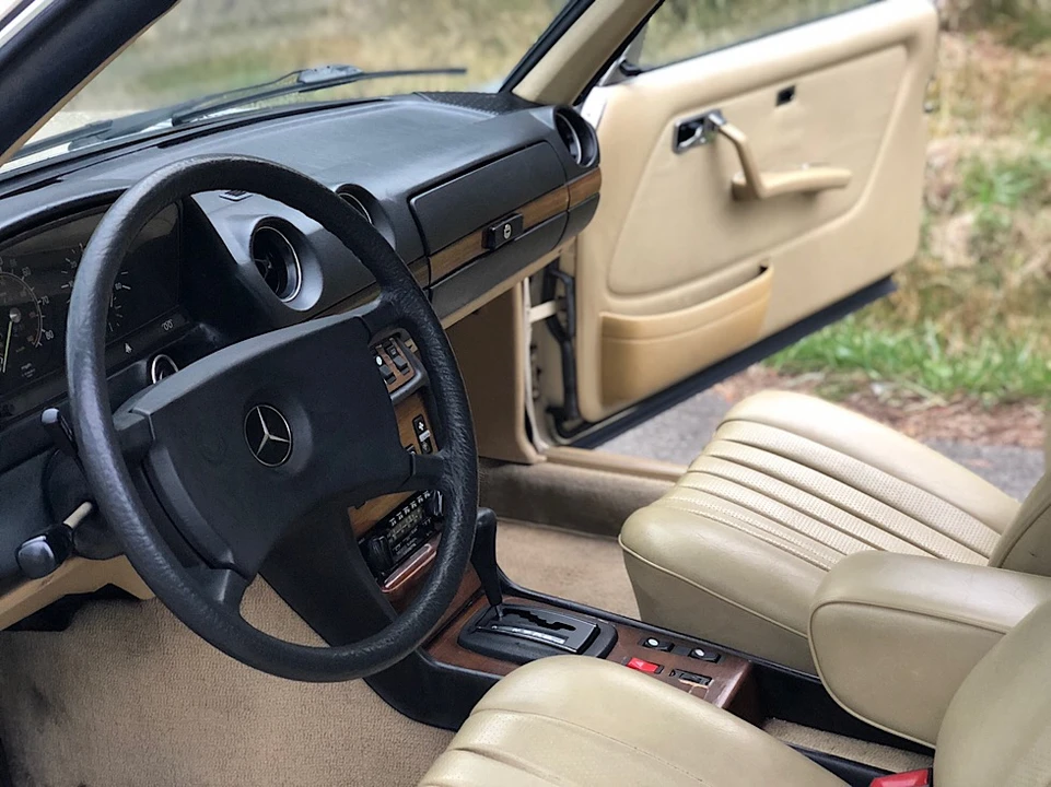 1982 Mercedes-Benz W123 Coupe (C123) - Image 30 of 31