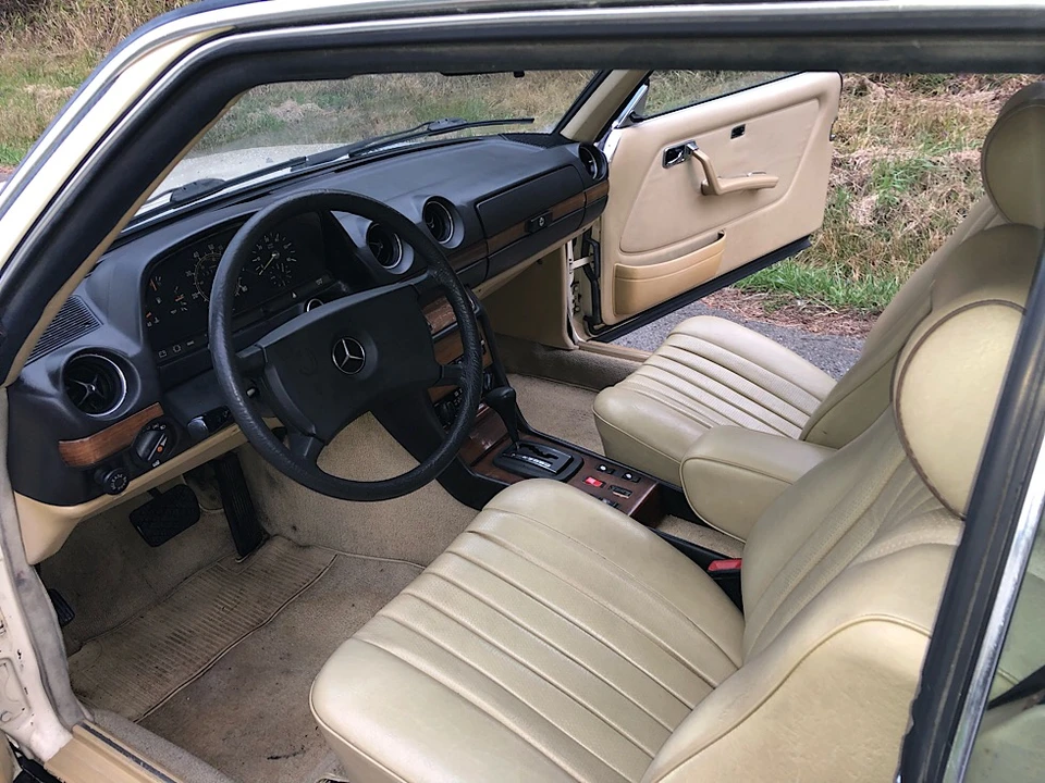 1982 Mercedes-Benz W123 Coupe (C123) - Image 29 of 31