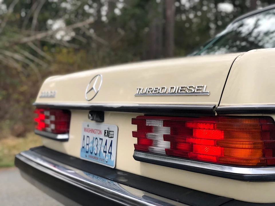 1982 Mercedes-Benz W123 Coupe (C123) - Image 23 of 31
