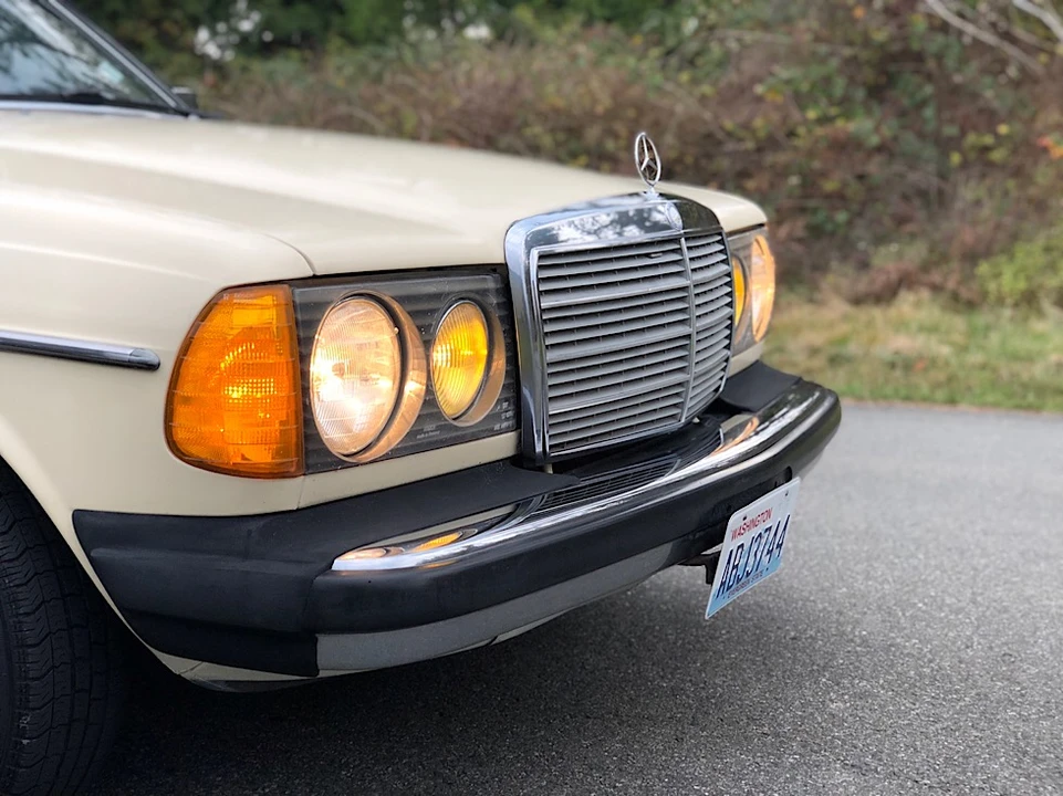 1982 Mercedes-Benz W123 Coupe (C123) - Image 18 of 31
