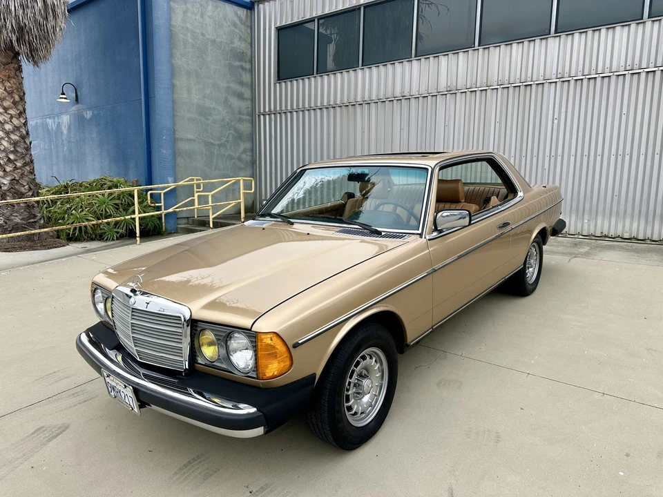 1982 Mercedes-Benz W123 Coupe (C123) - Image 28 of 31