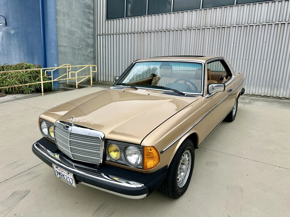 1982 Mercedes-Benz W123 Coupe (C123) - Image 27 of 31