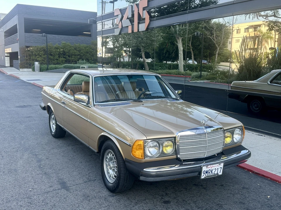 1982 Mercedes-Benz W123 Coupe (C123) - Image 20 of 31