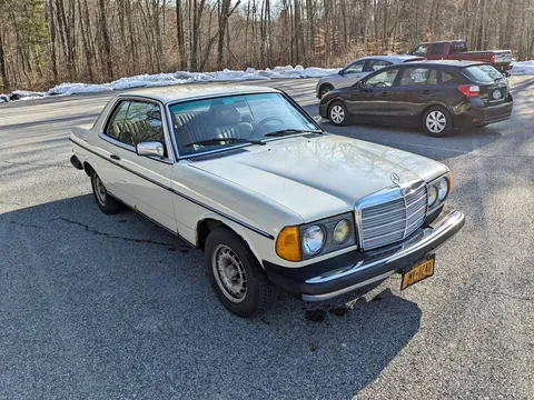 1982 Mercedes-Benz 300CD