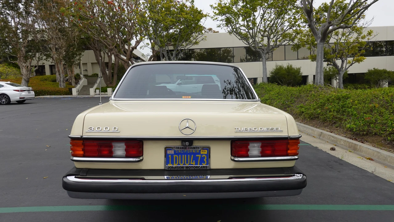 1982 Mercedes-Benz E-Class - Image 18 of 31