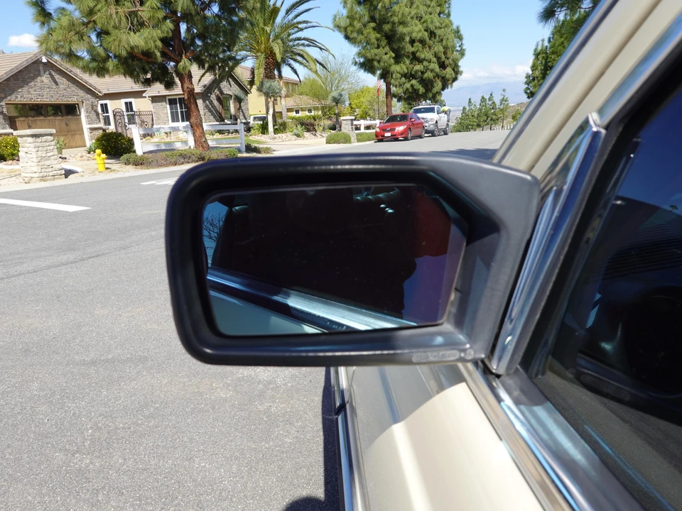 1982 Mercedes-Benz E-Class - Image 30 of 31