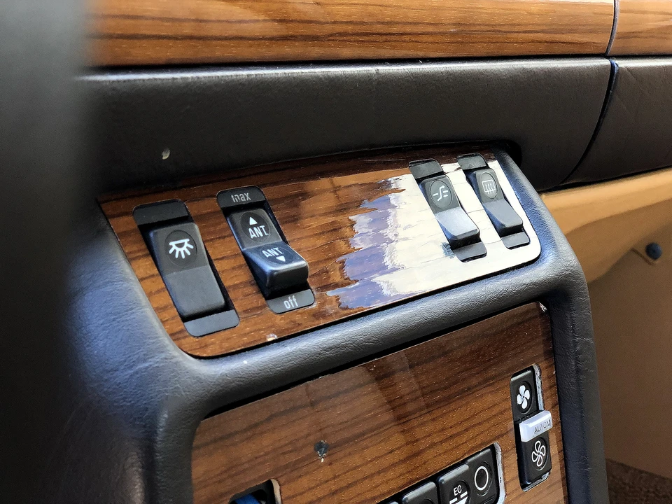 1982 Mercedes-Benz W123 Sedan - Image 31 of 31