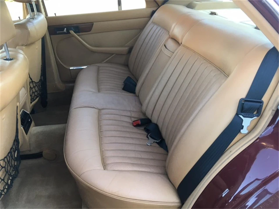 1982 Mercedes-Benz W126 S-Class Sedan - Image 10 of 27