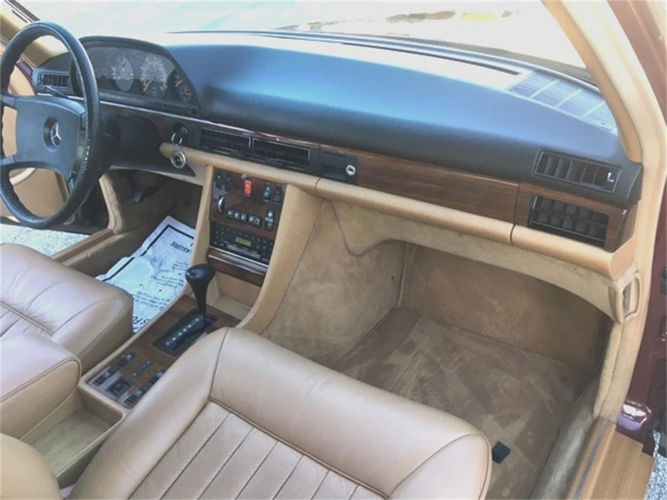 1982 Mercedes-Benz W126 S-Class Sedan - Image 11 of 27