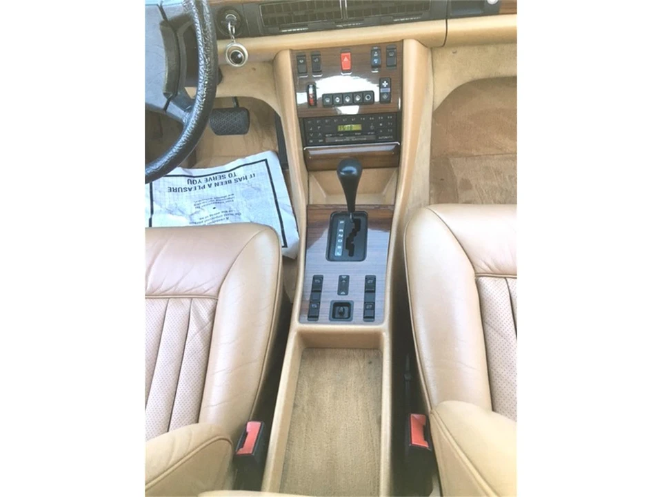 1982 Mercedes-Benz W126 S-Class Sedan - Image 13 of 27