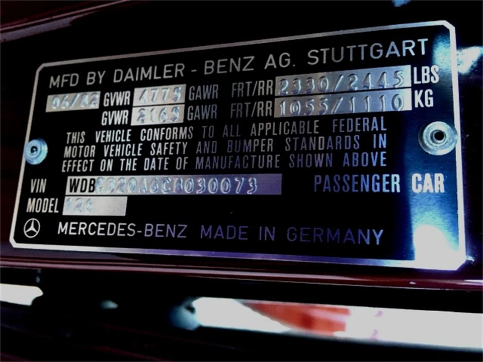 1982 Mercedes-Benz W126 S-Class Sedan - Image 21 of 27