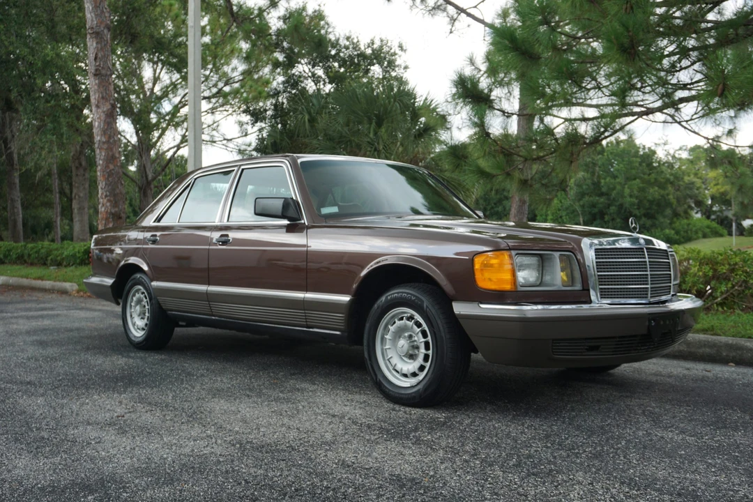 1982 Mercedes-Benz W126 S-Class Sedan - Image 16 of 31