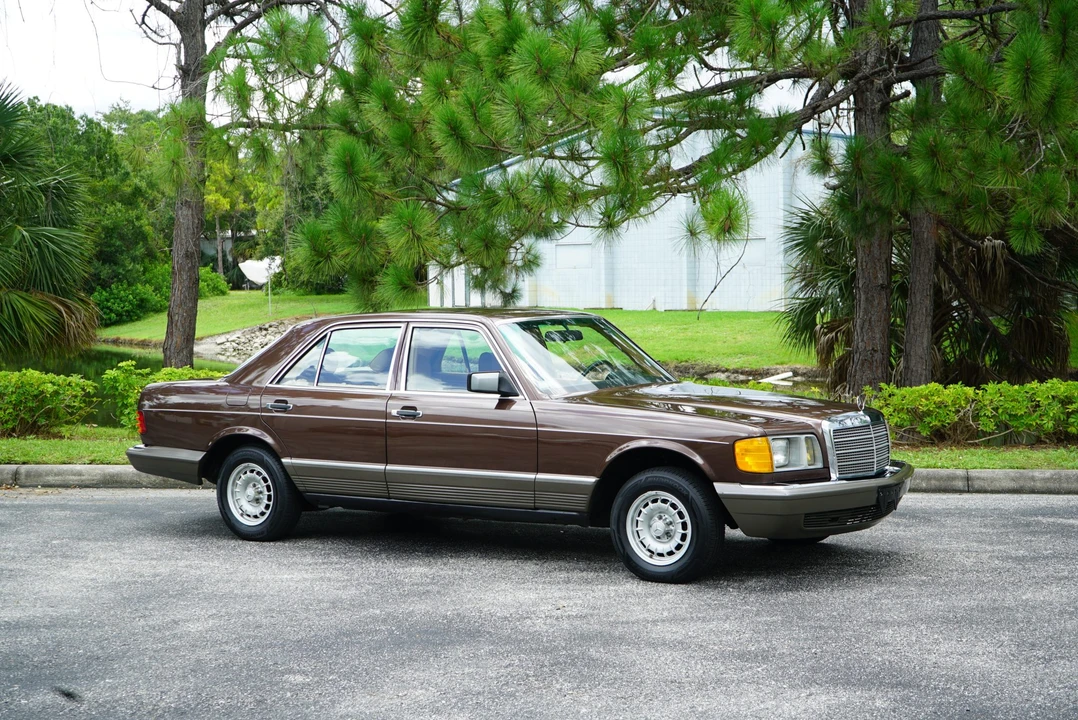 1982 Mercedes-Benz W126 S-Class Sedan - Image 23 of 31
