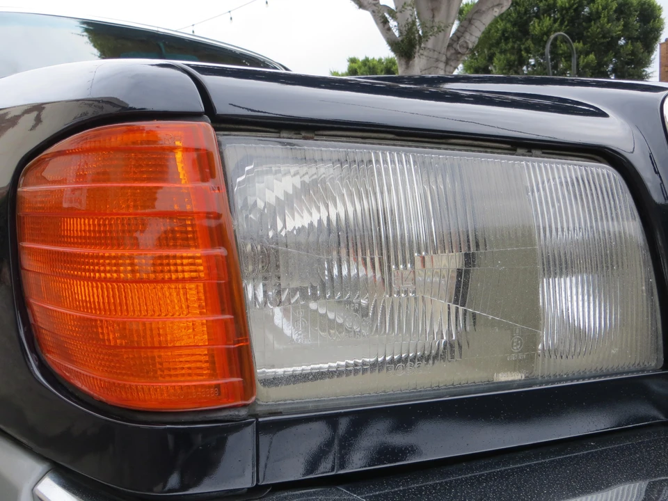 1982 Mercedes-Benz W126 S-Class Sedan - Image 9 of 31