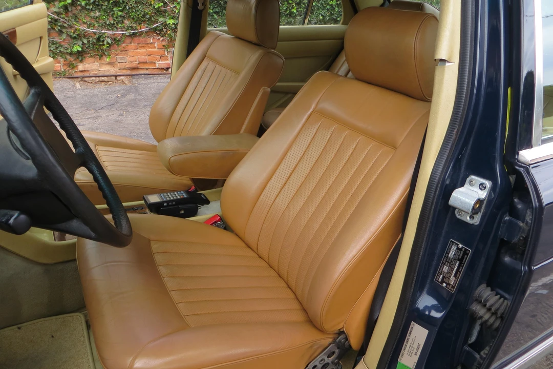 1982 Mercedes-Benz W126 S-Class Sedan - Image 21 of 31