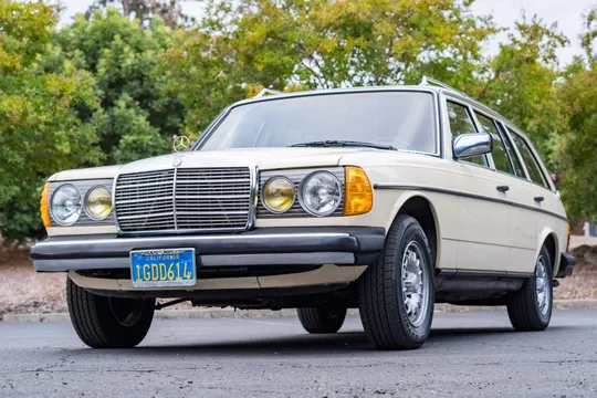 1982 Mercedes-Benz 300TD Turbo