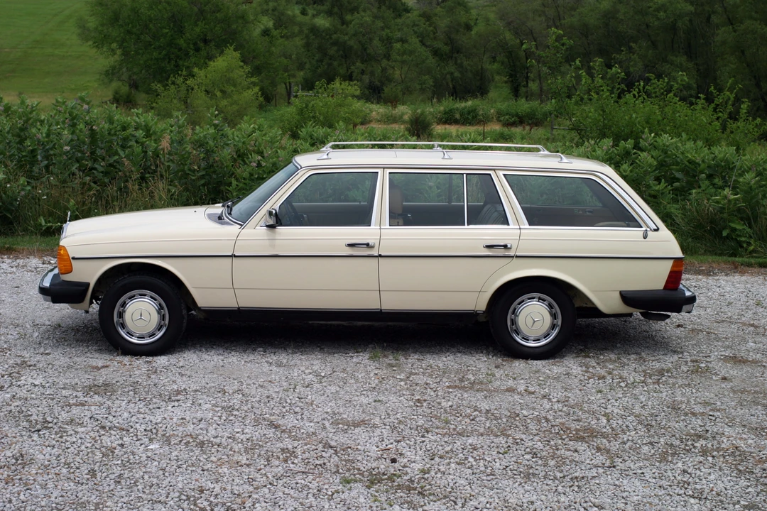 1982 Mercedes-Benz W123 Wagon (S123) - Image 31 of 31