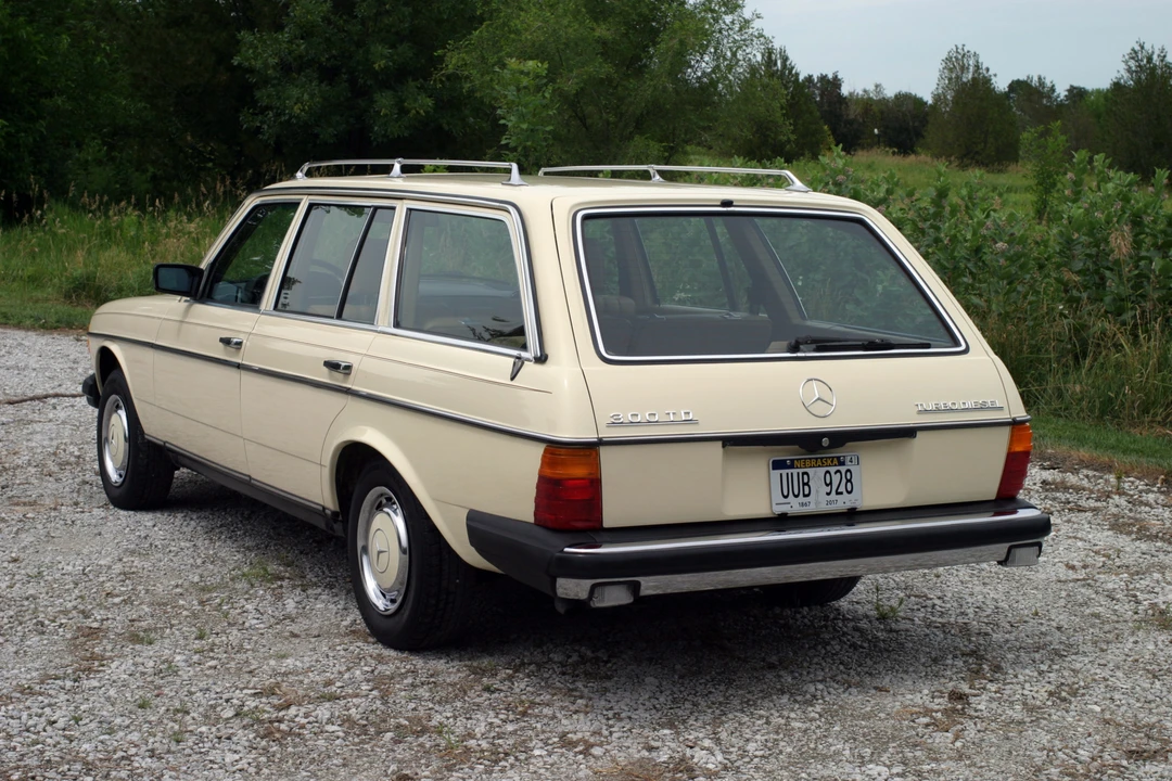 1982 Mercedes-Benz W123 Wagon (S123) - Image 28 of 31